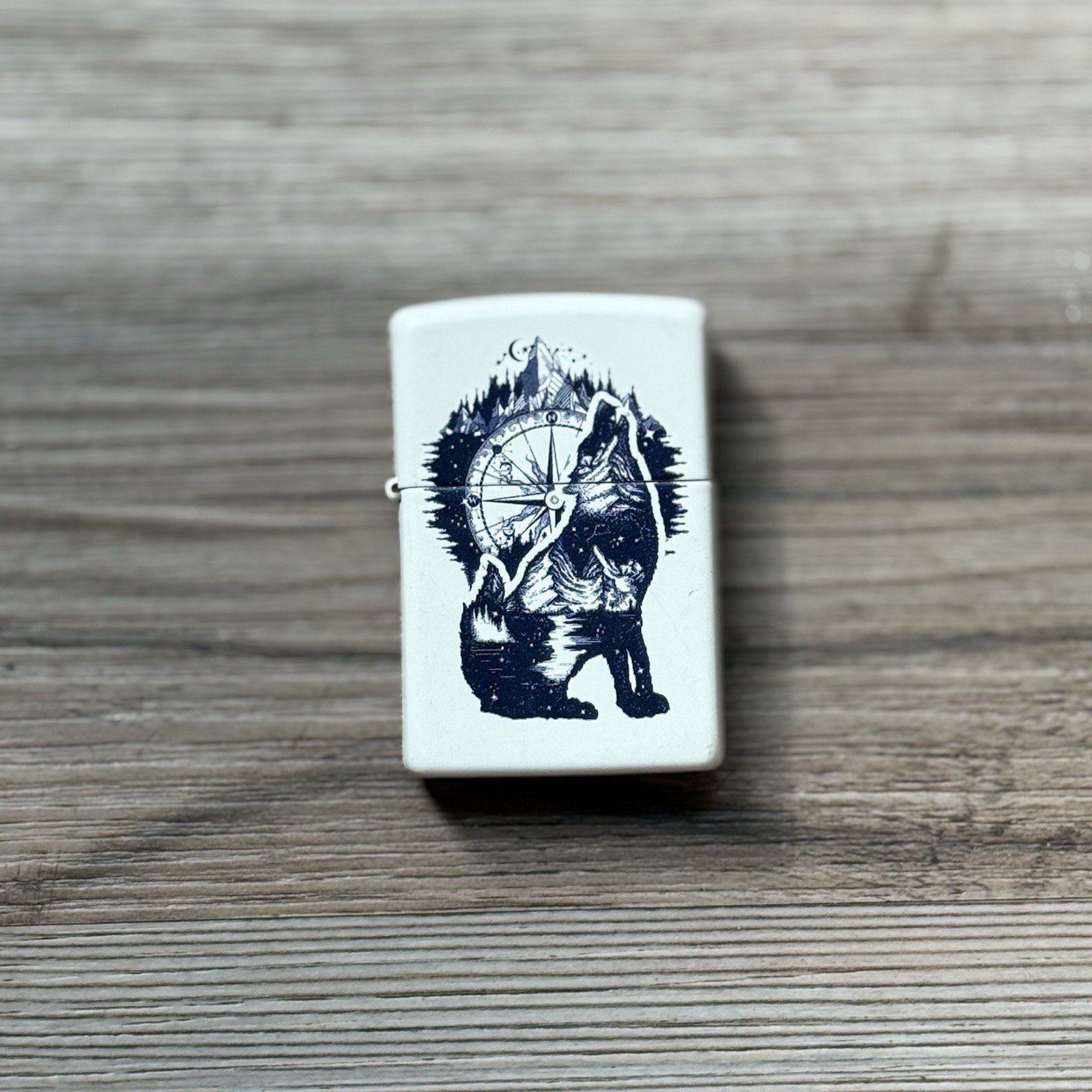 Wolf Compass Design White Matte 2018 Made In Usa