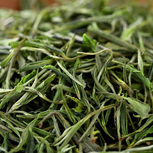 2025 Spring Green Tea Huangshan Maofeng tea MingQian Huang Shan Mao Feng tea - Picture 7 of 10