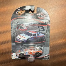 Winner's Circle Dale Earnhardt 3 Chevrolet Monte Carlo 1:64 RCR Museum 1999