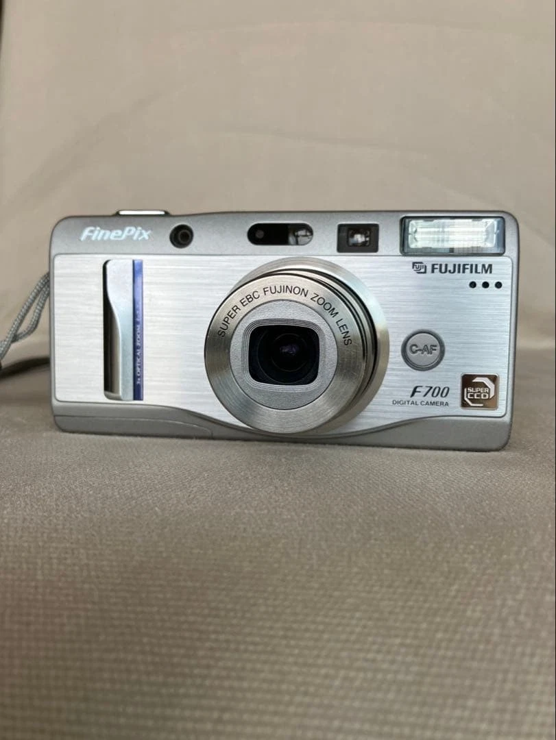 Fujifilm FinePix F700 Digital Cameras for Sale - Shop New & Used