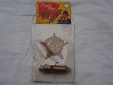 Trillerpfeife + Sheriff Stern, Bobby, England, ca. 60er Jahre, Hong Kong, Neu