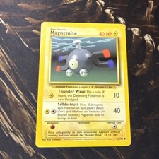 Magnemite 53/102 Base Set - Pokemon Card