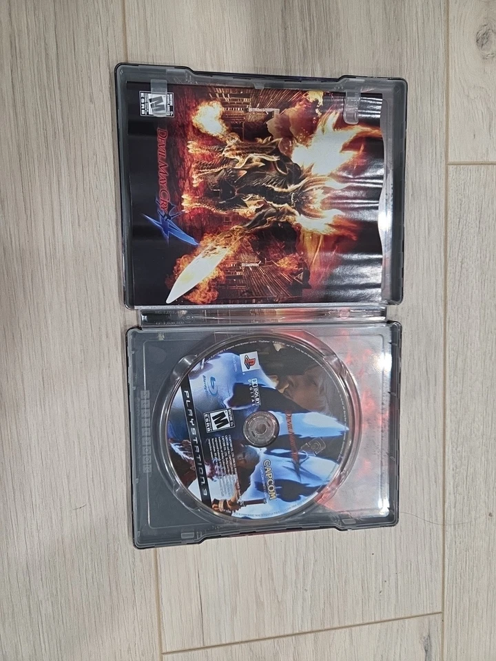 Devil May Cry 4 Collector's Edition STEELBOOK (PlayStation 3 PS3)  - Image 4 of 4