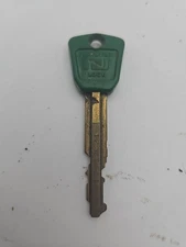 Vintage Original National Lock Key Green Rubber Ends Code 13332421 (5E2)