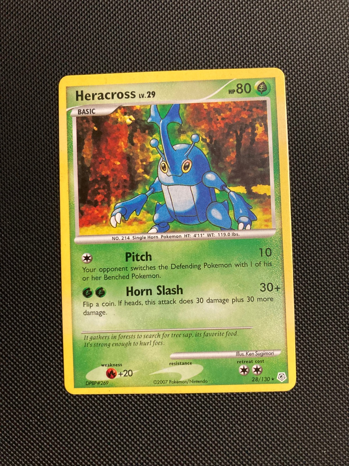 Pokemon TCG Heracross 28/130 Diamond & Pearl Common Card (LP)