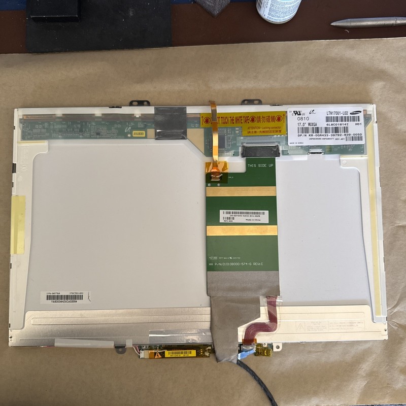 17” LTN170U1-L02 1920X1200 Samsung LCD Screen