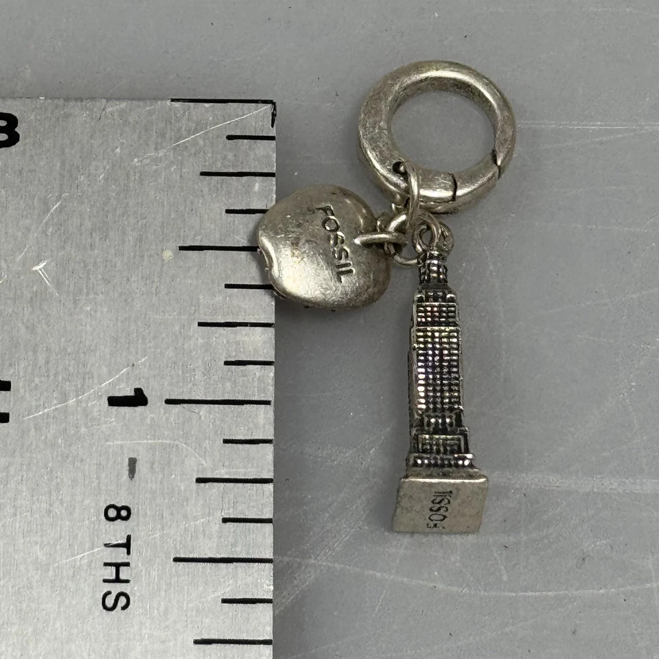 Fósil Empire State Building Dije Colgante Corazón Cristal Rojo Nueva York Joyería de Viaje Foto 3 de 3