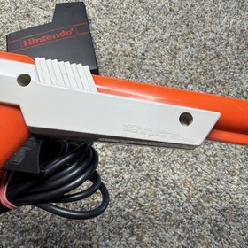 Wild Gunman 5 Screw (Nintendo NES, 1985) With Zapper
