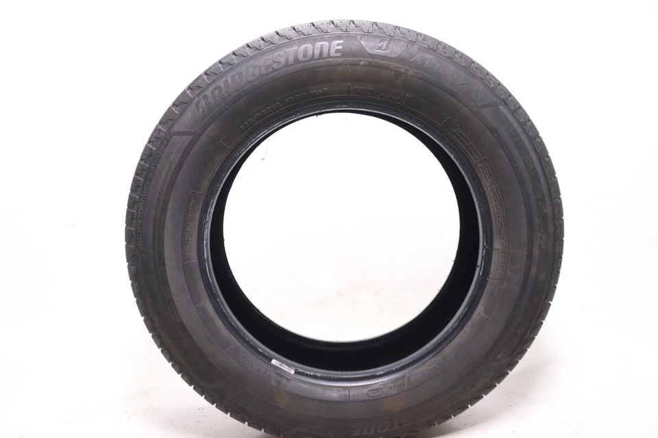 Juego de 2 Bridgestone Alenza AS Ultra usados 235/65R18 - 106V - 8,5/32 Foto 4 de 4