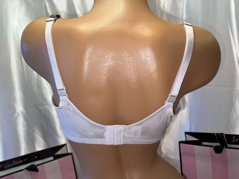 Sujetador Victorias Secret Dream Angels push-up sin relleno con lentejuelas 36DD Foto 3 de 3