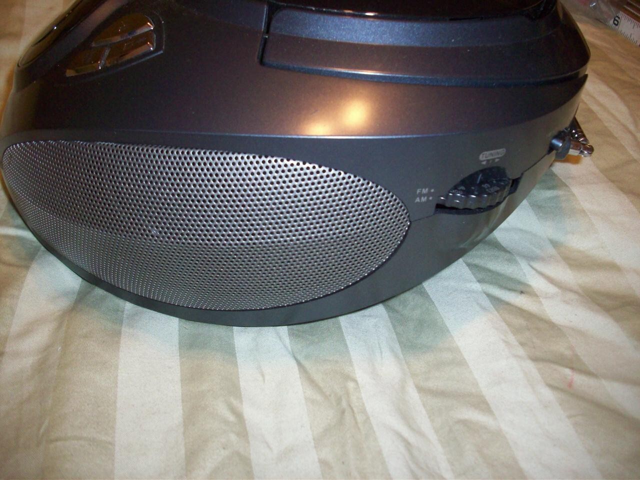 Memorex MP3451 AM/FM Radio CD Player Portable w/Power Cord - Bluetooth - Ref:304