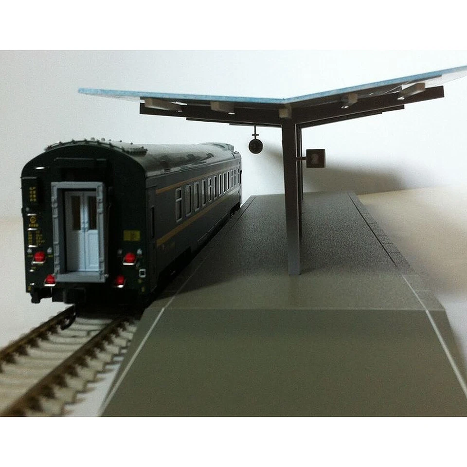 HO OO Scale 1:87 Railway Platforms Train Station (1 SET for one side) ZT002 - Image 4 of 4