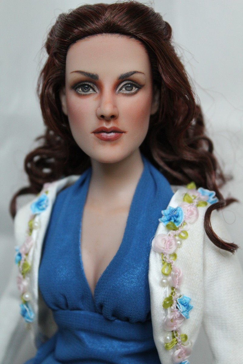 Kristen Stewart Doll Barbie And Ken 