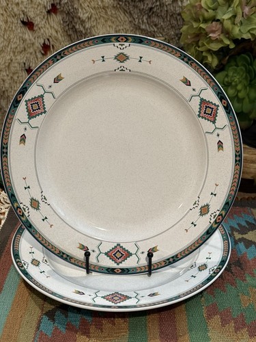 2 Studio Nova ADIRONDACK 12" CHOP Plates Aztec SOUTHWESTERN Chargers Boho EUC - Picture 4 of 10