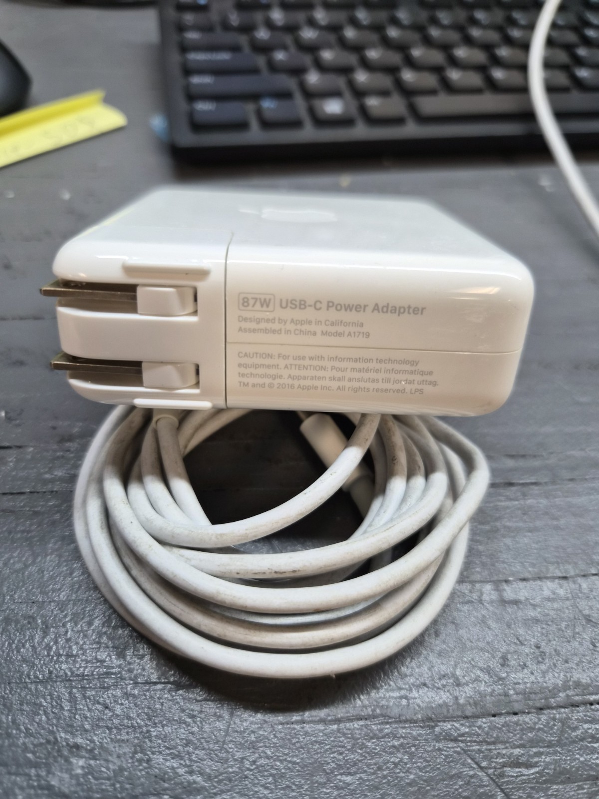 GENUINE Apple 87W A1719 USB-C Power Adapter for MacBook Air/Pro OEM