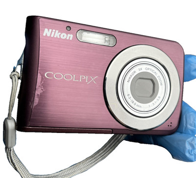 Nikon Coolpix S210 8.0MP Digital Camera PLUM Purple Read* - TESTED & WORKS!