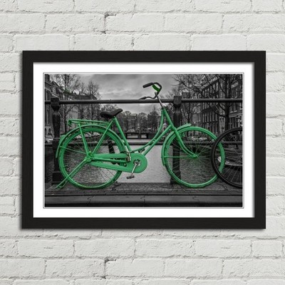 Grünes Fahrrad auf Brücke Amsterdam gerahmter Leinwanddruck Bild Wandbild