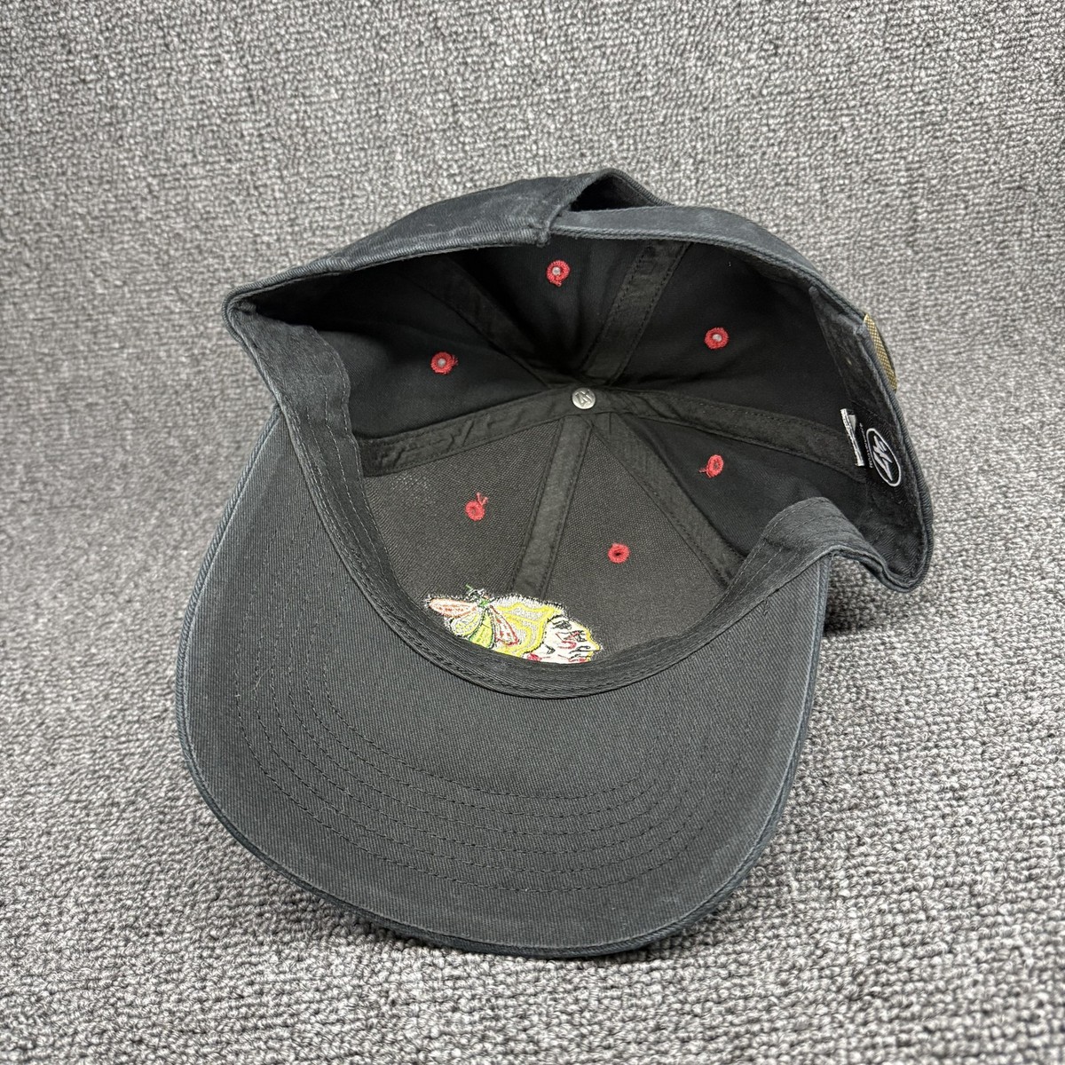 Chicago Blackhawks '47 Brand Adjustable Hat Black Red Eyelets Brim Embroidery