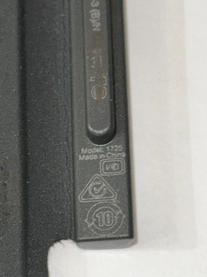 Funda tipo Microsoft Surface Pro 1725 - Negra ENVÍO GRATUITO Foto 4 de 4