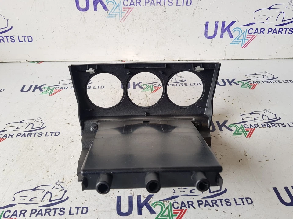 PEUGEOT 308 2007-2012 HEATER PANEL SURROUND TRIM AND ASHTRAY 9658691077 - image 3 of 4