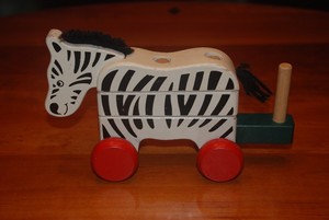 melissa and doug pull along zoo