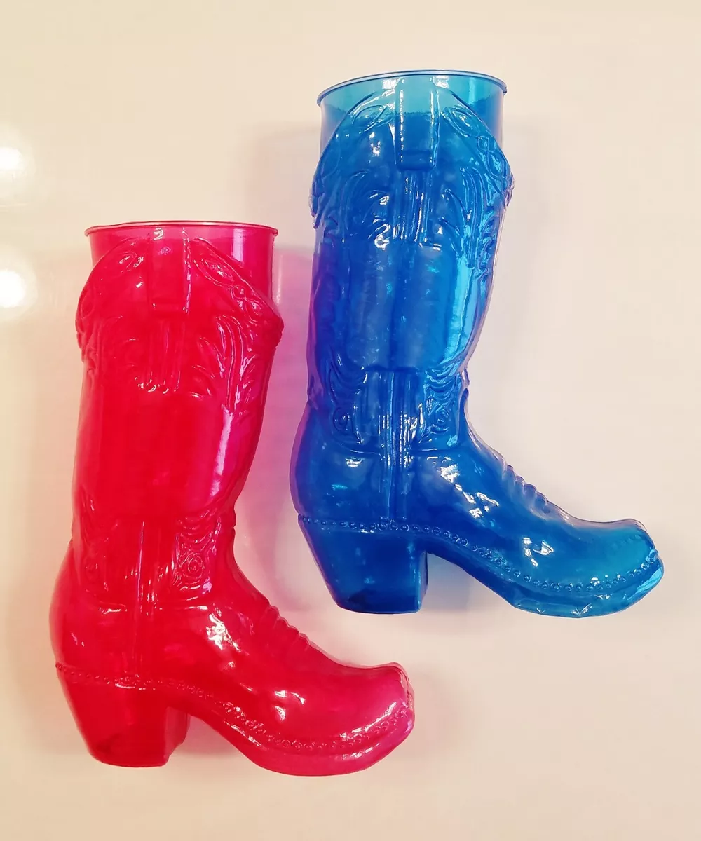 Cowboy boot shop plastic cups