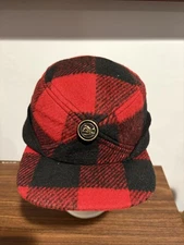 Buffalo Plaid Hat Cap Fitted Mens Medium Red Black Wool Ear Flap Winter Warm