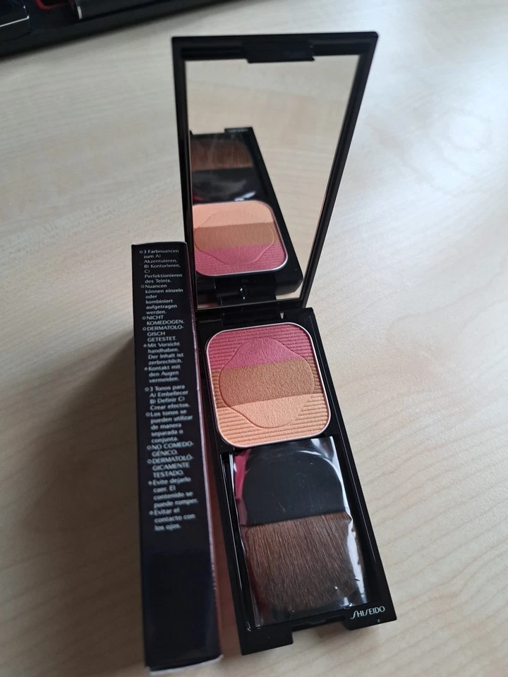 Shiseido Face Color Enhancing Trio RS1 - Bild 3 von 4