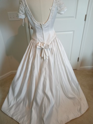 Moonlight Wedding Dress, Size 8 Chest 38" Waist 28 Long 62" No Gown, Short Sleev - Picture 6 of 9