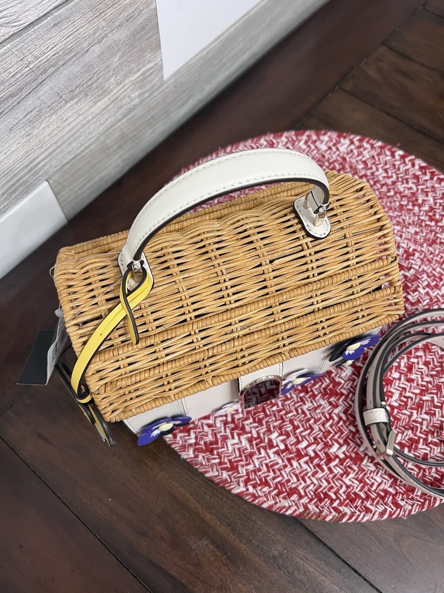 NWT Authentic Kate Spade Wild Petal Birdhouse Crossbody. Free
