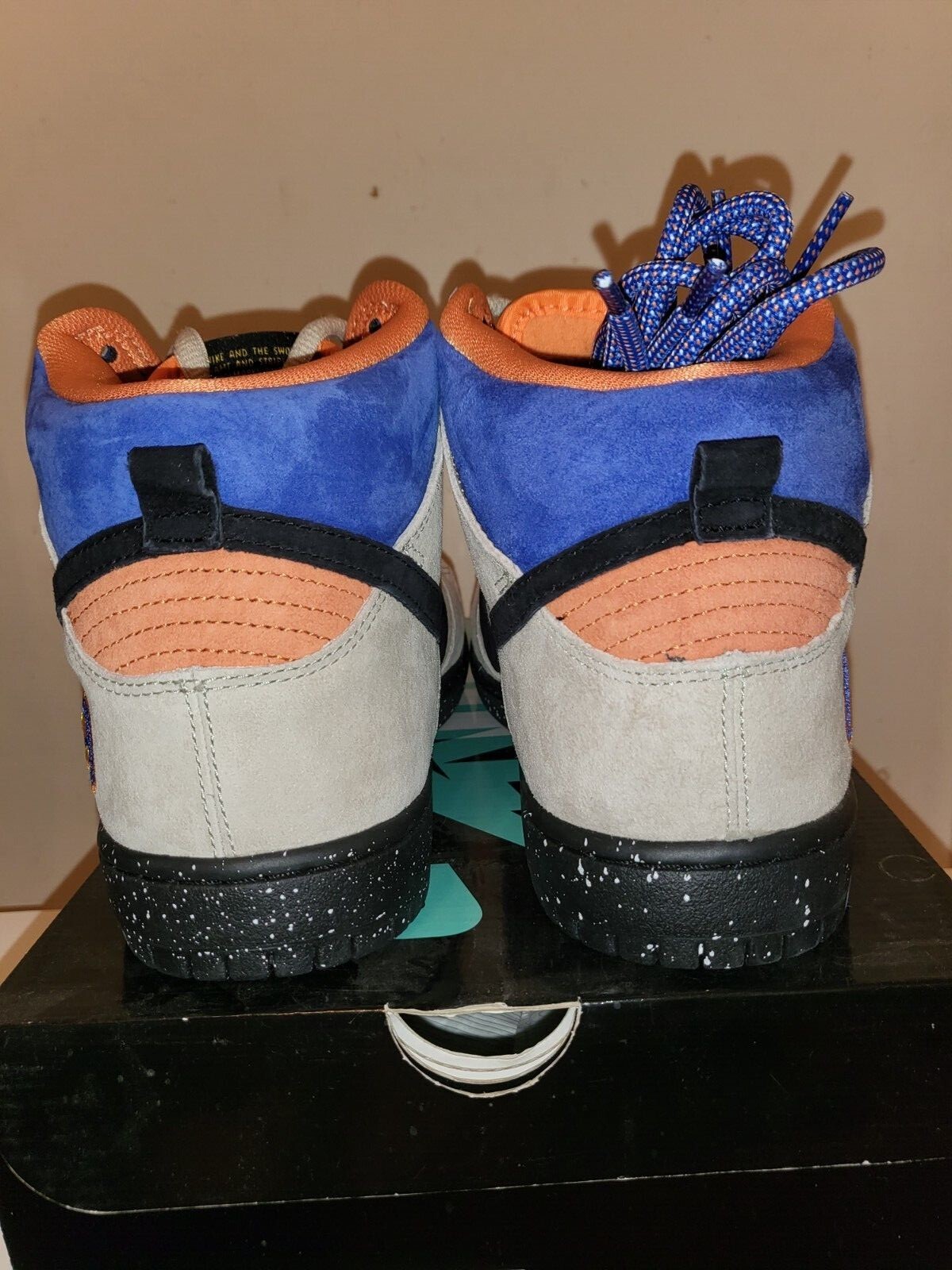 Picture 6 of 9