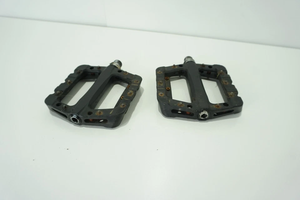 PLASTIC PLATFORM PEDALS BALCK MTB PLATFORMS - Image 3 of 3