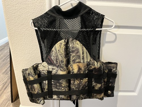 Prestige Sportsman Unisex Adult L/XL Camouflage Fishing Life Vest - Picture 2 of 3
