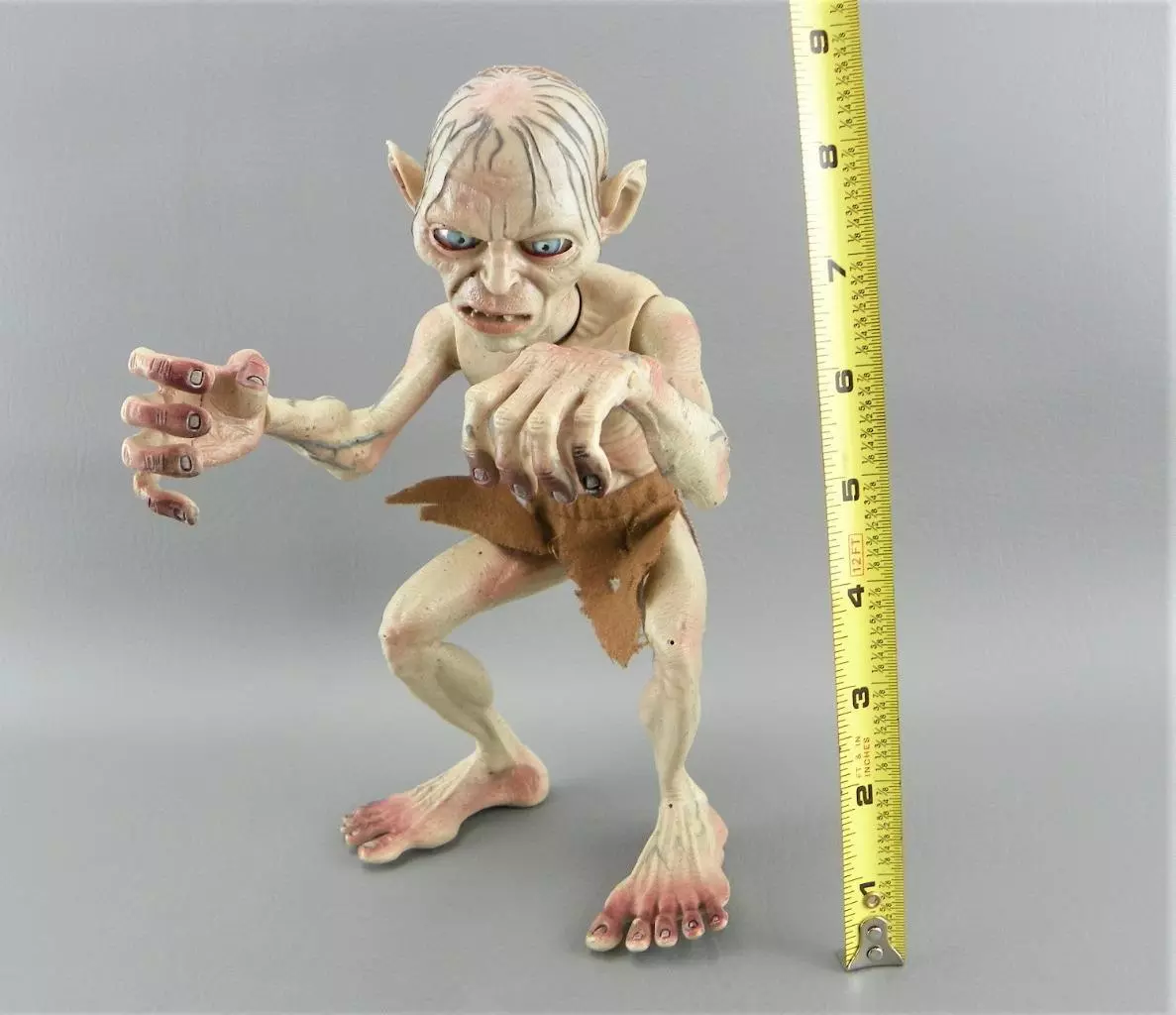 Gollum / Smeagle - From The Lord of The Rings and Hobbit : r