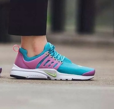 ladies nike presto trainers