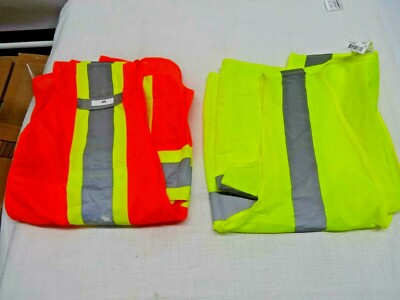 LOT OF (2) SAFETY VESTS SIZE- M