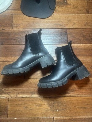Steve Madden Black Faux  Leather Chelsea Boots Women s Size 8 Chunky Heel
