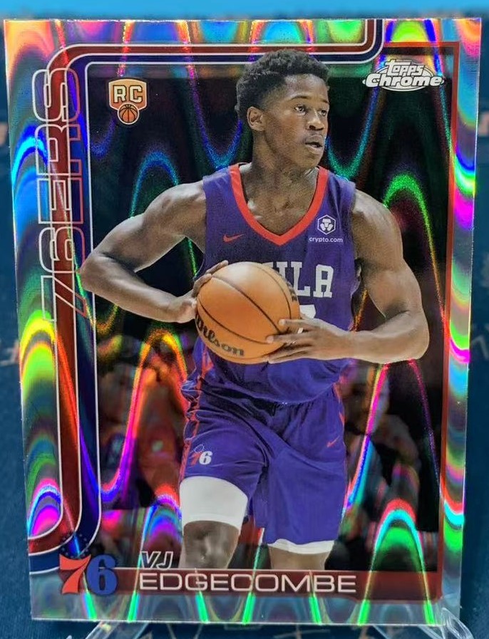 2025-26 Topps Chrome VJ Edgecombe #253 RC Raywave Refractor