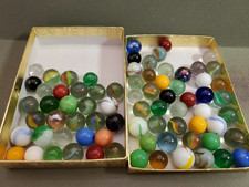 Vintage AKRO Corkscrew Marbles, A Lot Of 75. Lot DA