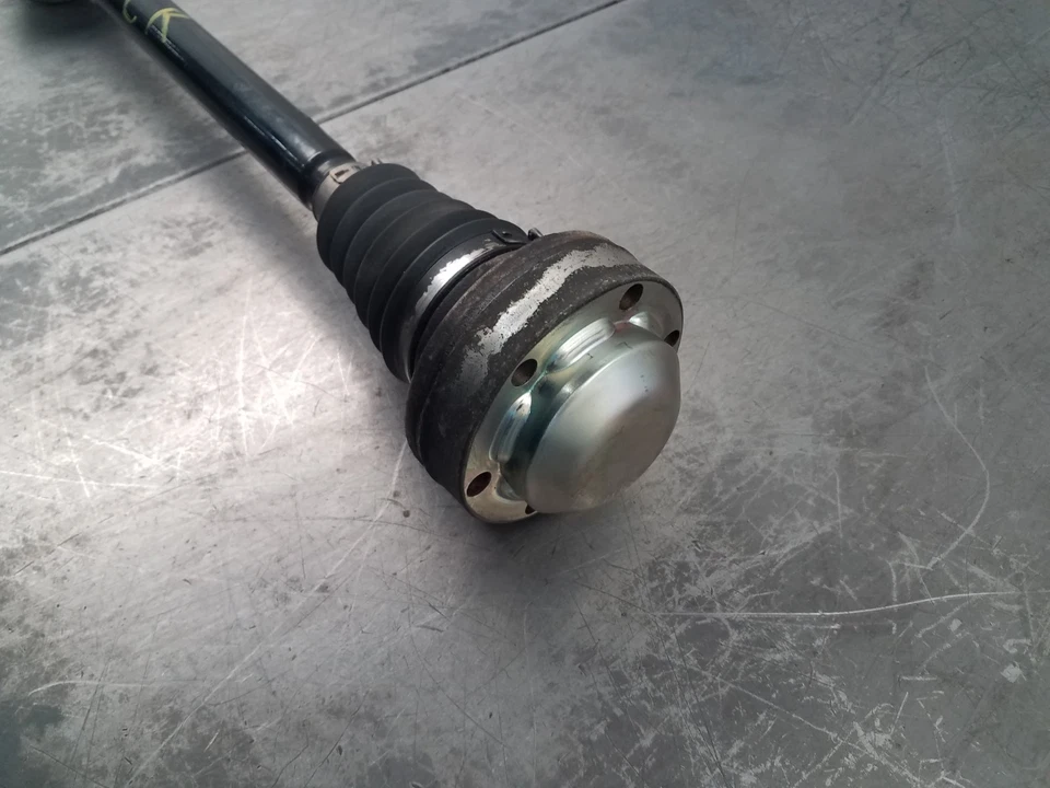 Eixo traseiro esquerdo 2007 Audi S6 Quattro C6 CV #5876 Y5 - Imagem 3 de 4