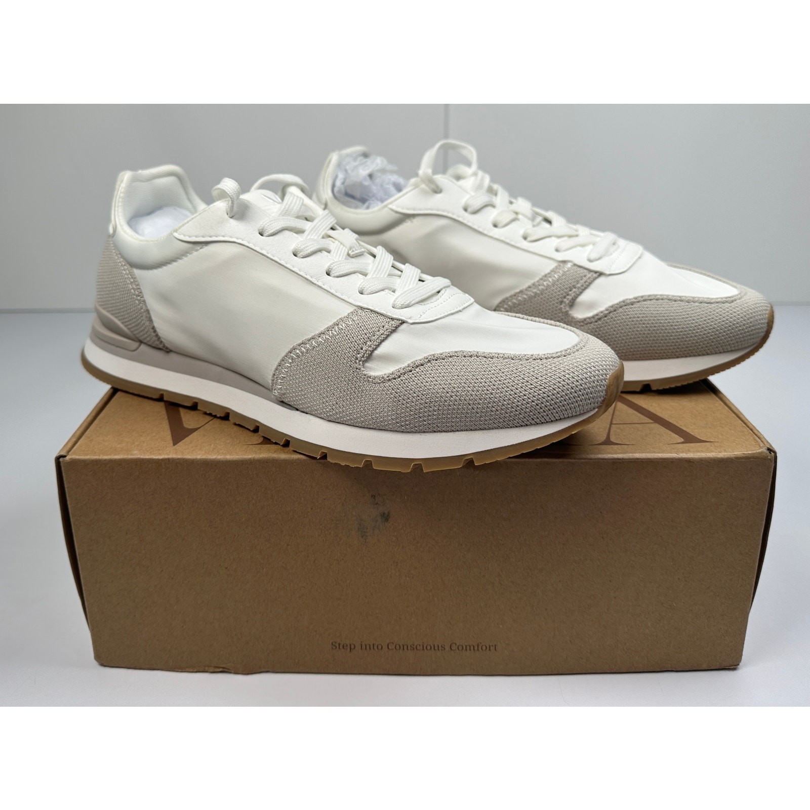 VIVAIA Unisex Allegro Satin Luxe Sneakers White Size W9 M7.5 NIB #08S image 2
