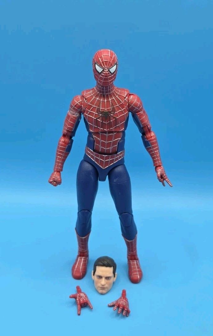 Marvel Legends Tobey Maguire 6