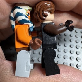LEGO Star Wars: lot of 2 7680 anakin & ahsoka sw0192 sw0183 Minifigures