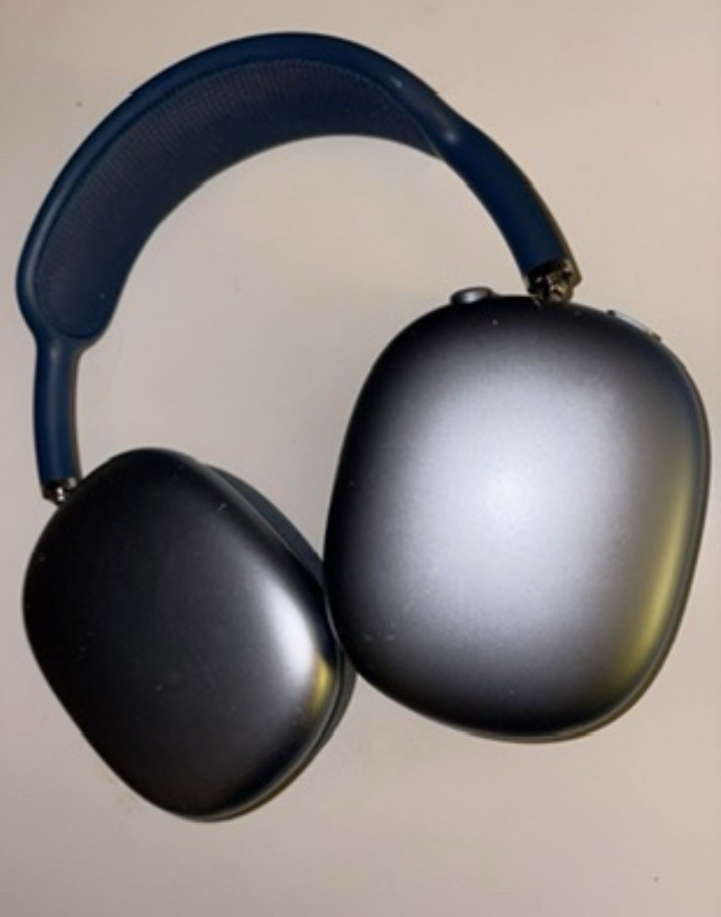 AirPods Max Bleu Ciel de Apple - Casque Bluetooth avec audio spatial pour immersion totale