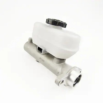 Carquest MCA390336 Wearever Brake Master Cylinder MCA390336: New, With Reservoir