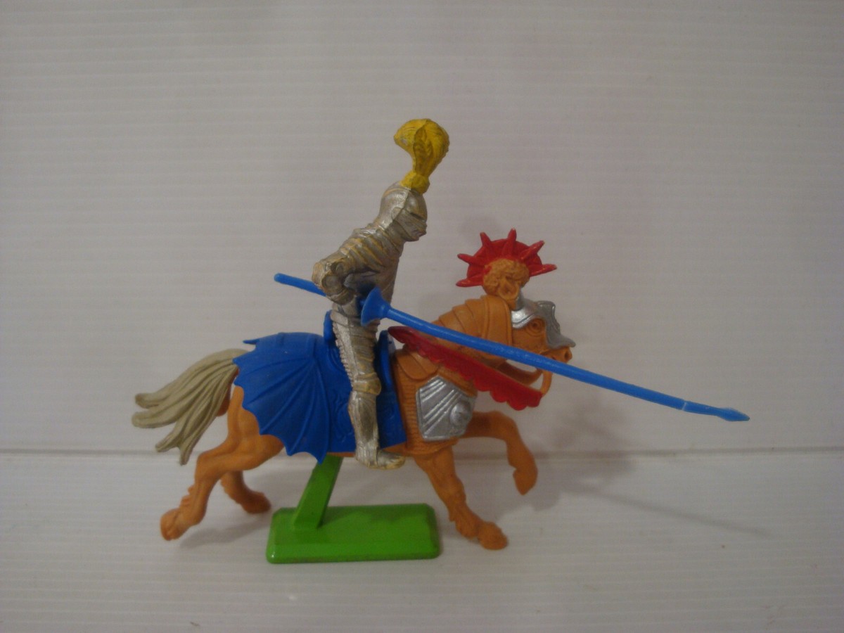 Britains Deetail chevaliers médiévaux en armure et chevaux à