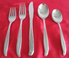 International Silver stainless Tradewinds 5 piece place setting NM polished