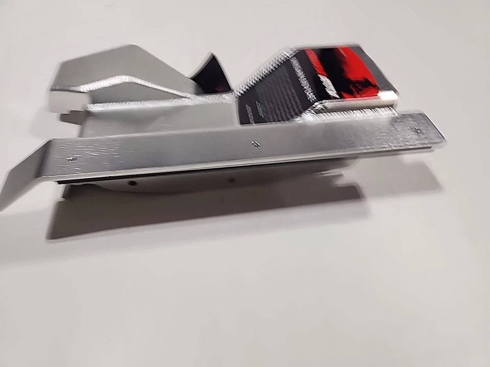 04-05 Yamaha YFZ450 Cobra Aluminio basculante Placa de deslizamiento Foto 3 de 4