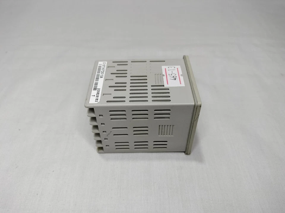 Azbil SD15C C15TV0TD010A Digital Temperature Controller Made in Thailand - Image 4 of 4