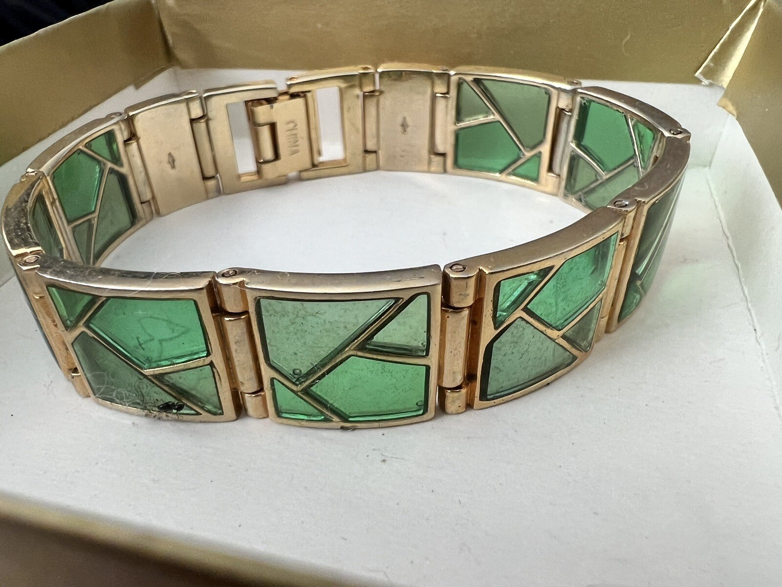 Gold Tone Green Stained Glass Art Deco Bracelet - Gem